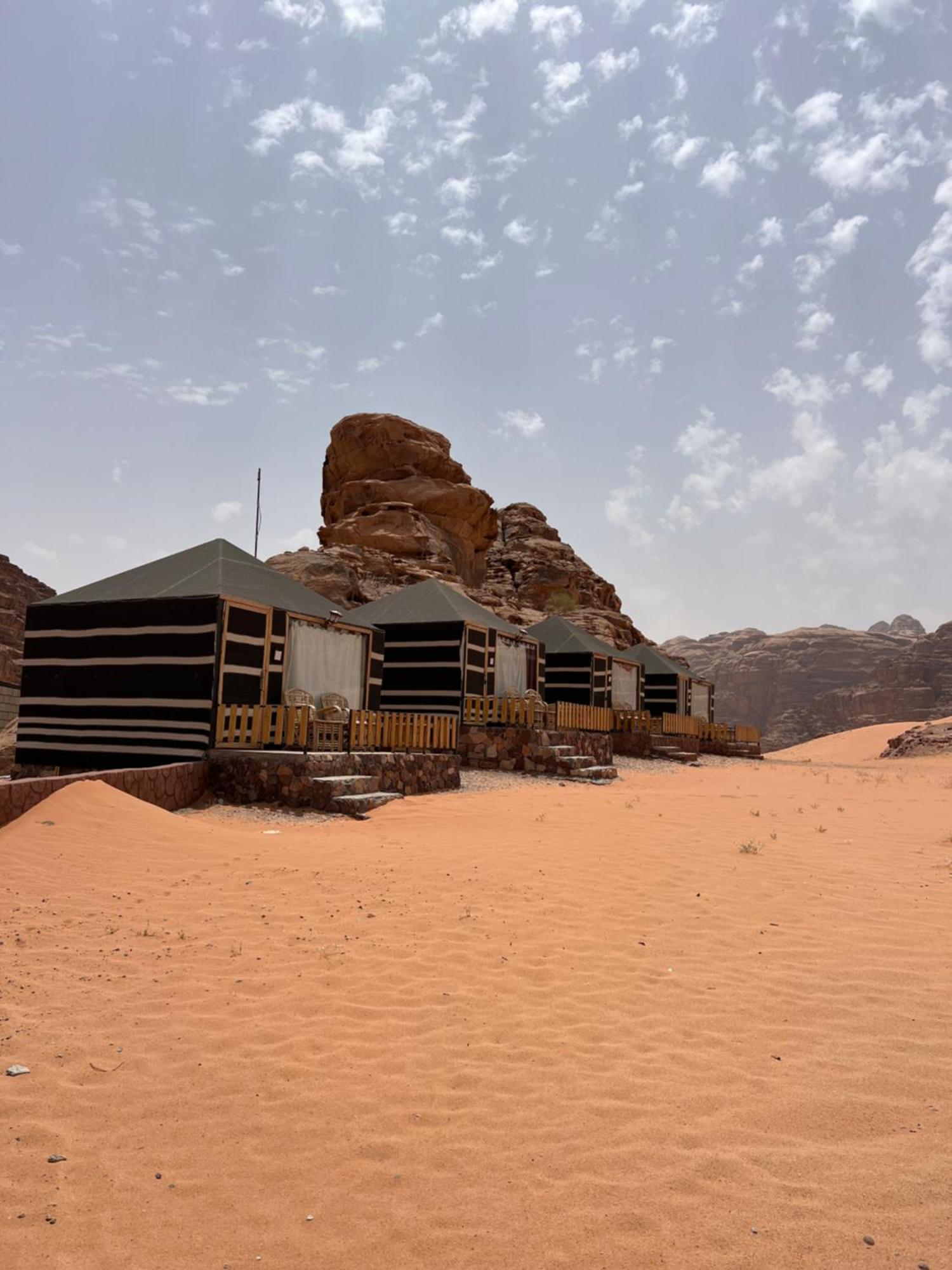 Готель Bedouin Life Camp Ваді-Рам Екстер'єр фото